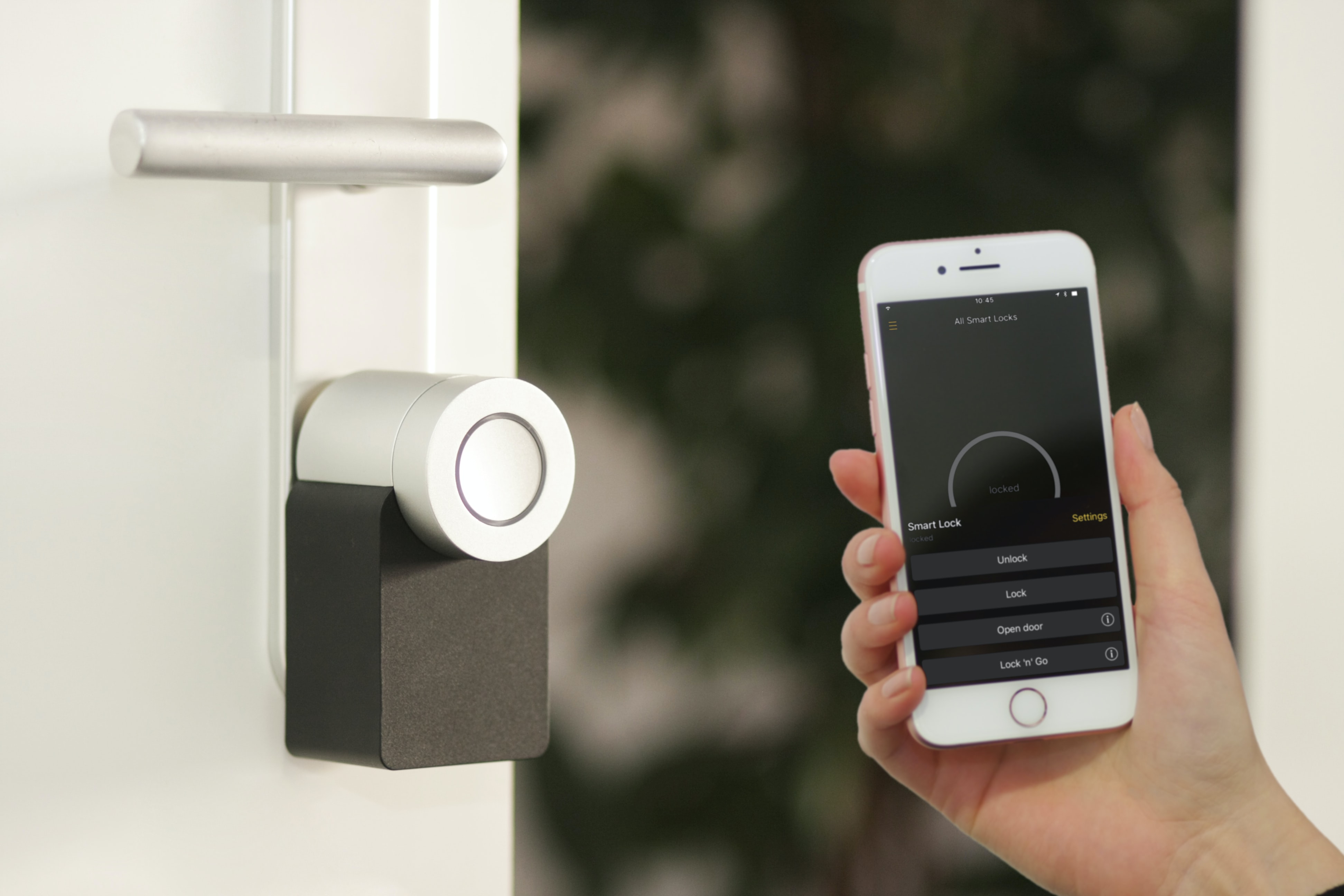 Don't Set Yourself Up to Fail: Tips<br>for Safer Home Security Setups 2 Home security camera mounted by a front door to protect a family's home
