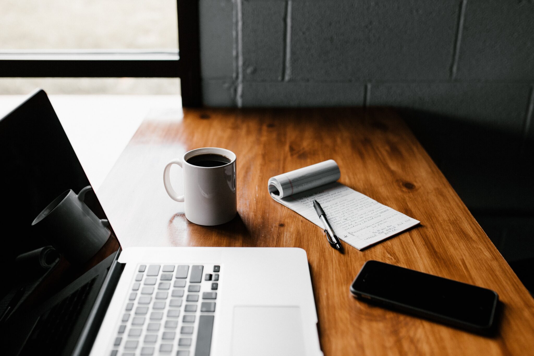 Clean Desk Policy Home Office Security: Preventing Physical Data Leaks 2 Clean Desk 2.0 checklist for a secure home office workstation