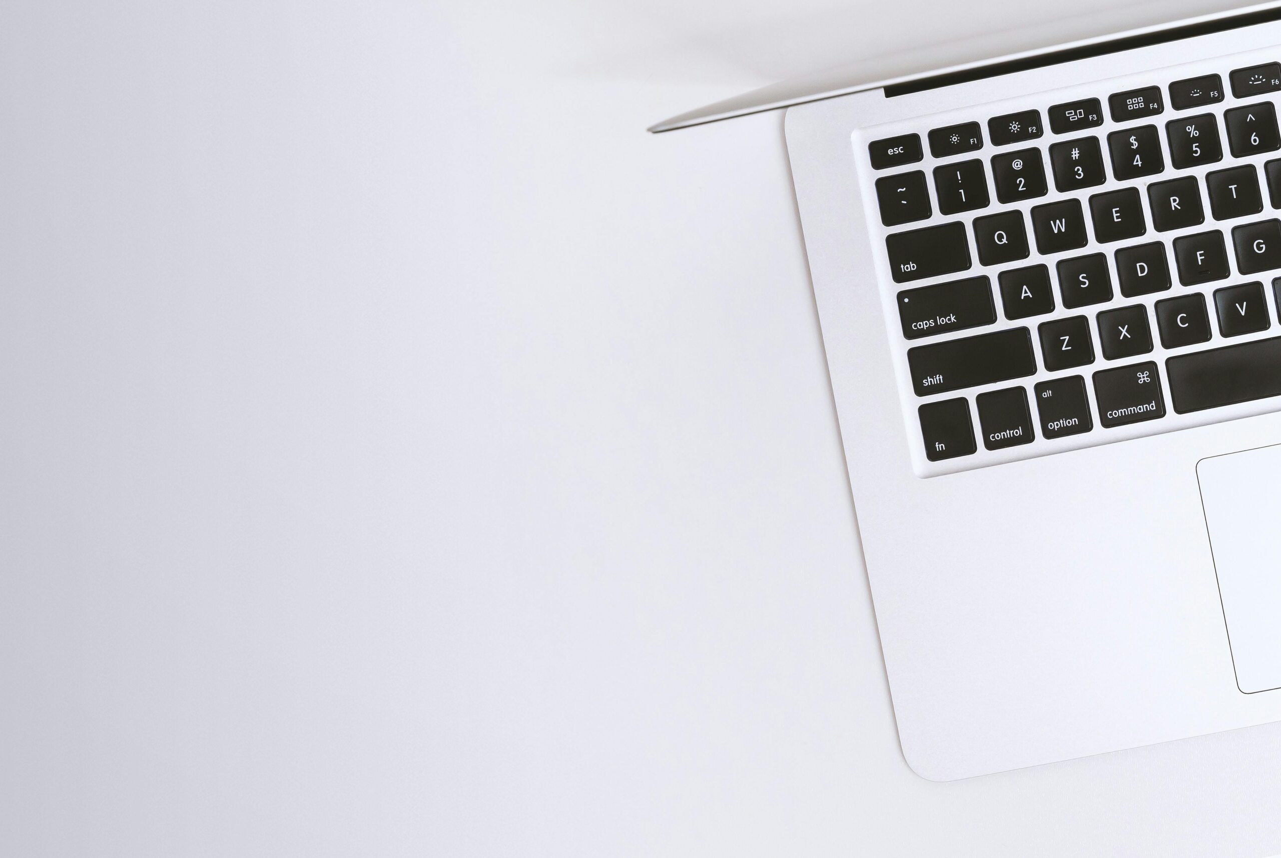 Should Employees Use Personal Devices for Work? The Hidden Risks for NJ Businesses 4 Mobile device management NJ - company data on personal cell phones separated into a managed work profile