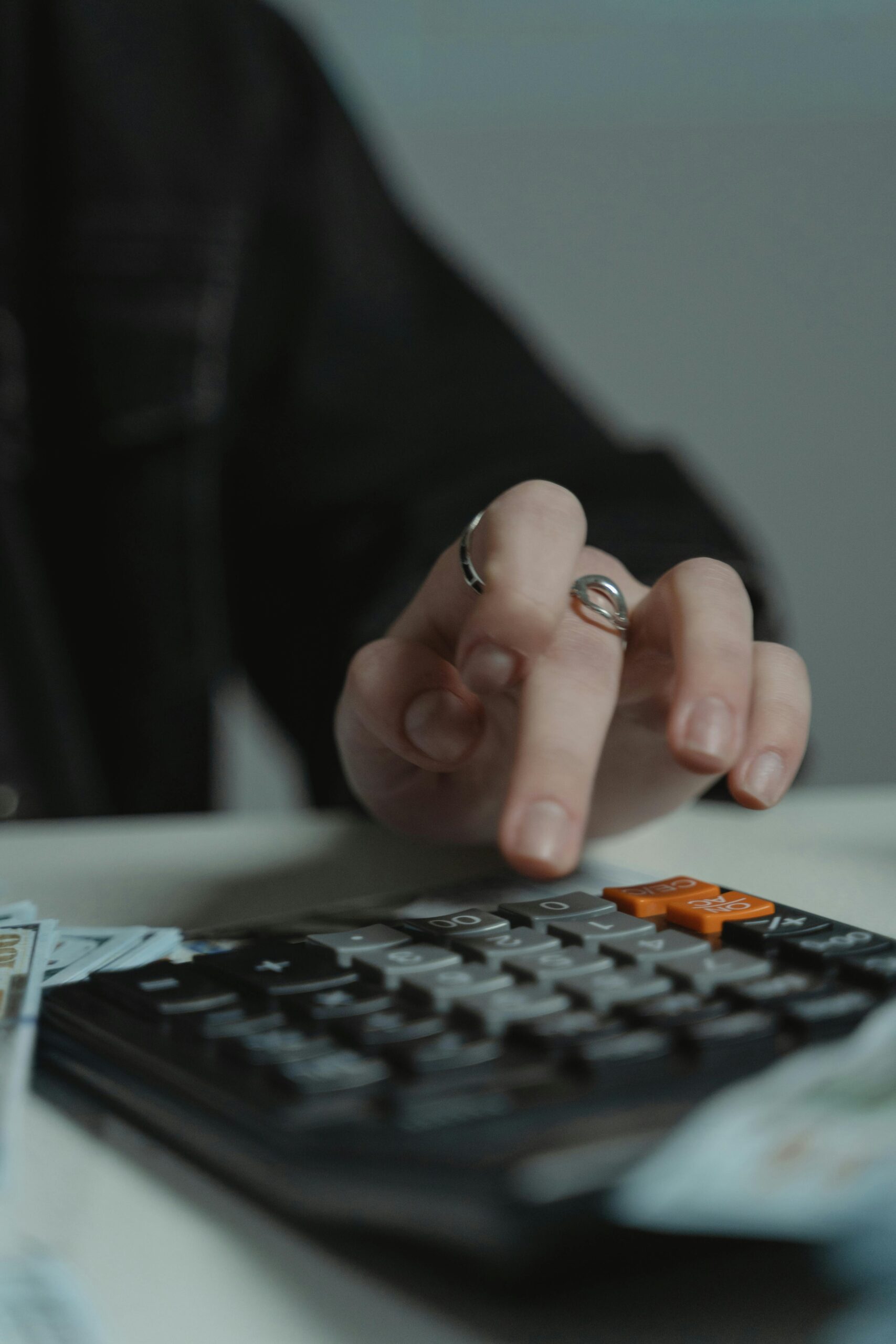 CGM eMDs Support 13 Legacy server costs that CGM eMDs support and chart archiving from eMDTec eliminate