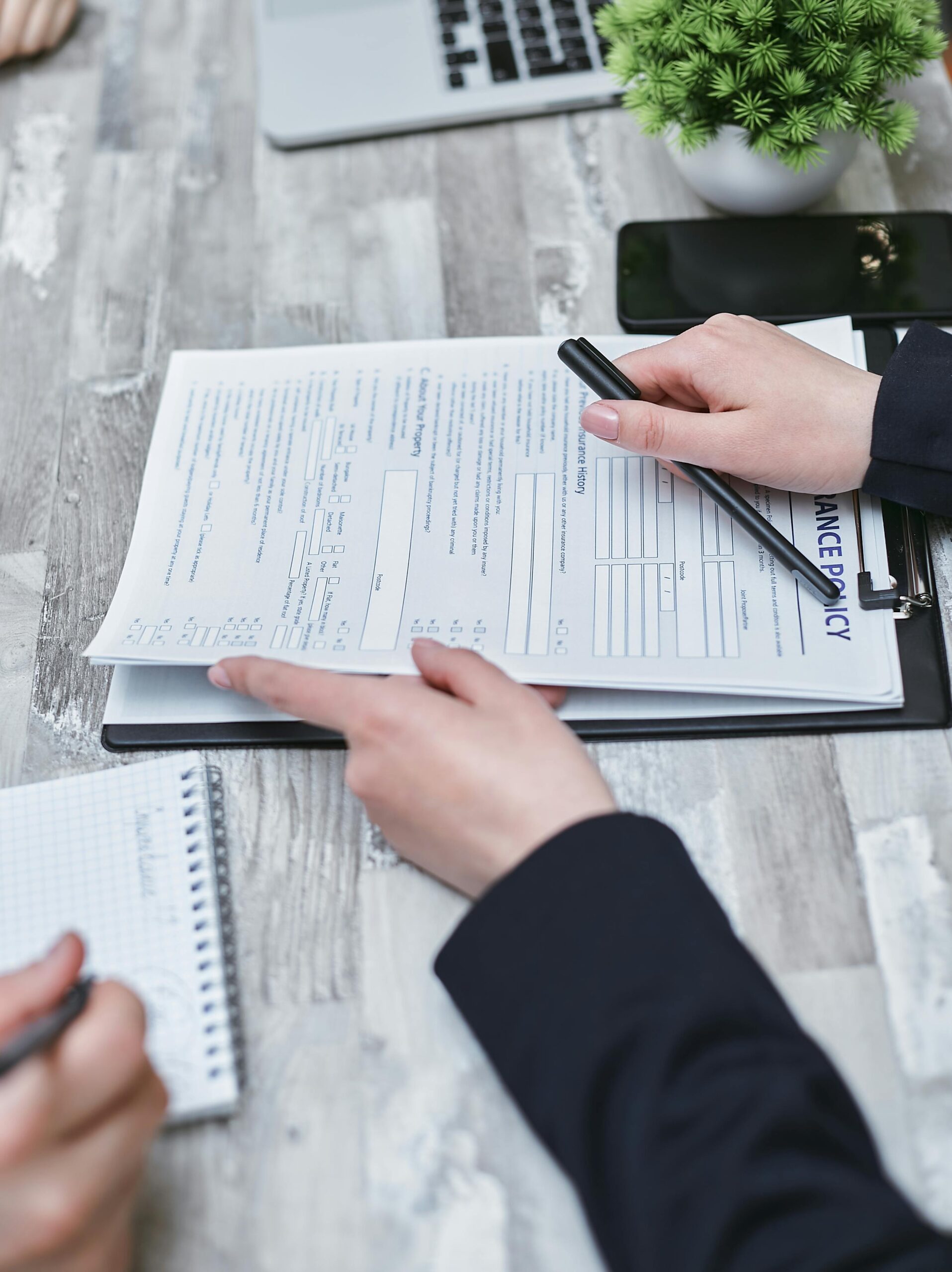 What Immutable Backup Means on Your Cyber Insurance Form 2 Immutable backup protecting business data for a cyber insurance requirement